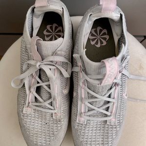 Nike Big Girls VaporMax 2021 Flynit Running Shoes